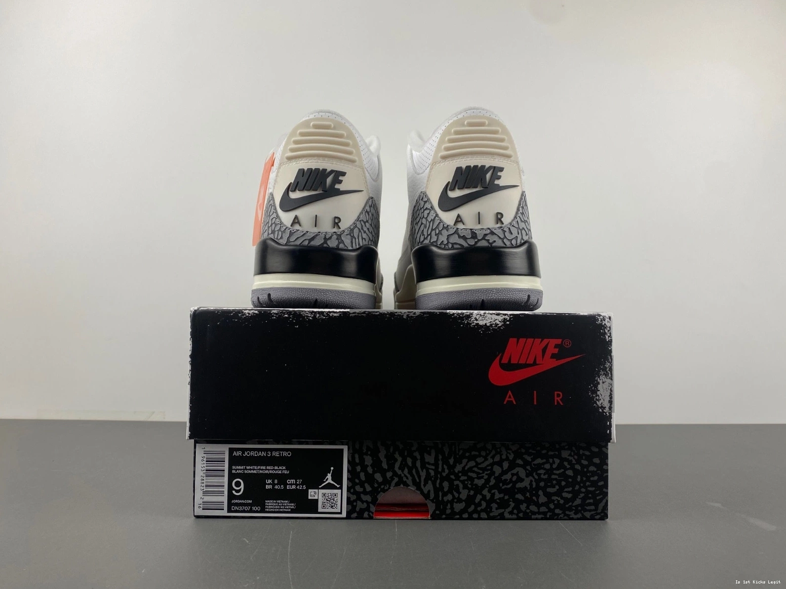 DN3707-100 Retro jordan  Cement' 'White 3 Air 1211